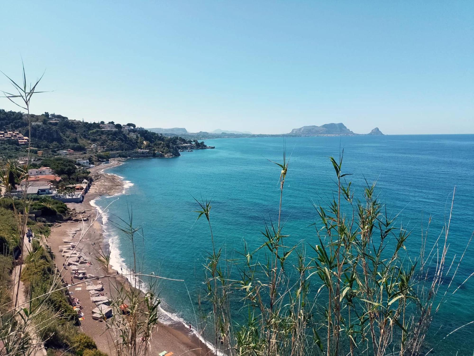 Granatelli Holiday Home Altavilla Milicia Bagian luar foto
